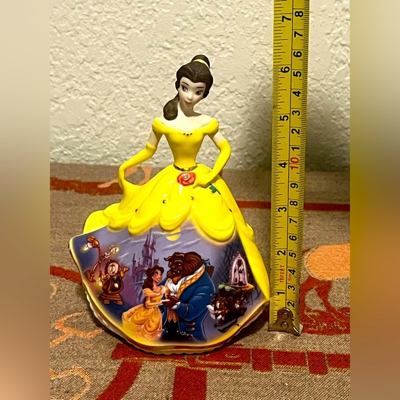 Bradford Editions Disney's Dresses and Dreams "Forever Belle" Bell - Picture 4 of 5
